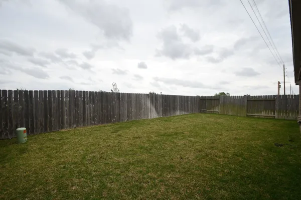 $2,700 | 6142 Thief River Fls Drive, Katy, TX 77493