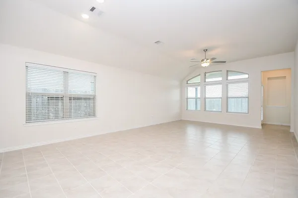 $2,700 | 6142 Thief River Fls Drive, Katy, TX 77493