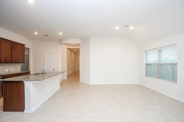 $2,700 | 6142 Thief River Fls Drive, Katy, TX 77493