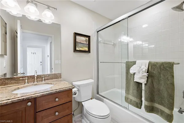 $5,800 | 6900 Dennis Circle, Unit J205, Naples, FL 34104