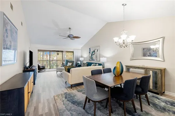 $5,800 | 6900 Dennis Circle, Unit J205, Naples, FL 34104