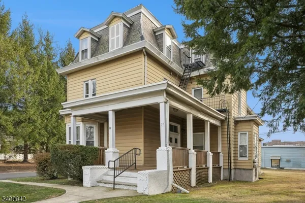 $1,748,000 | 24 Franklin Place, Summit, NJ 07901