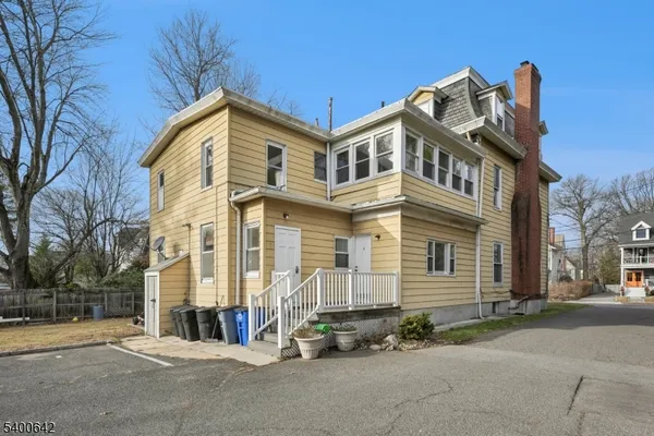 $1,748,000 | 24 Franklin Place, Summit, NJ 07901