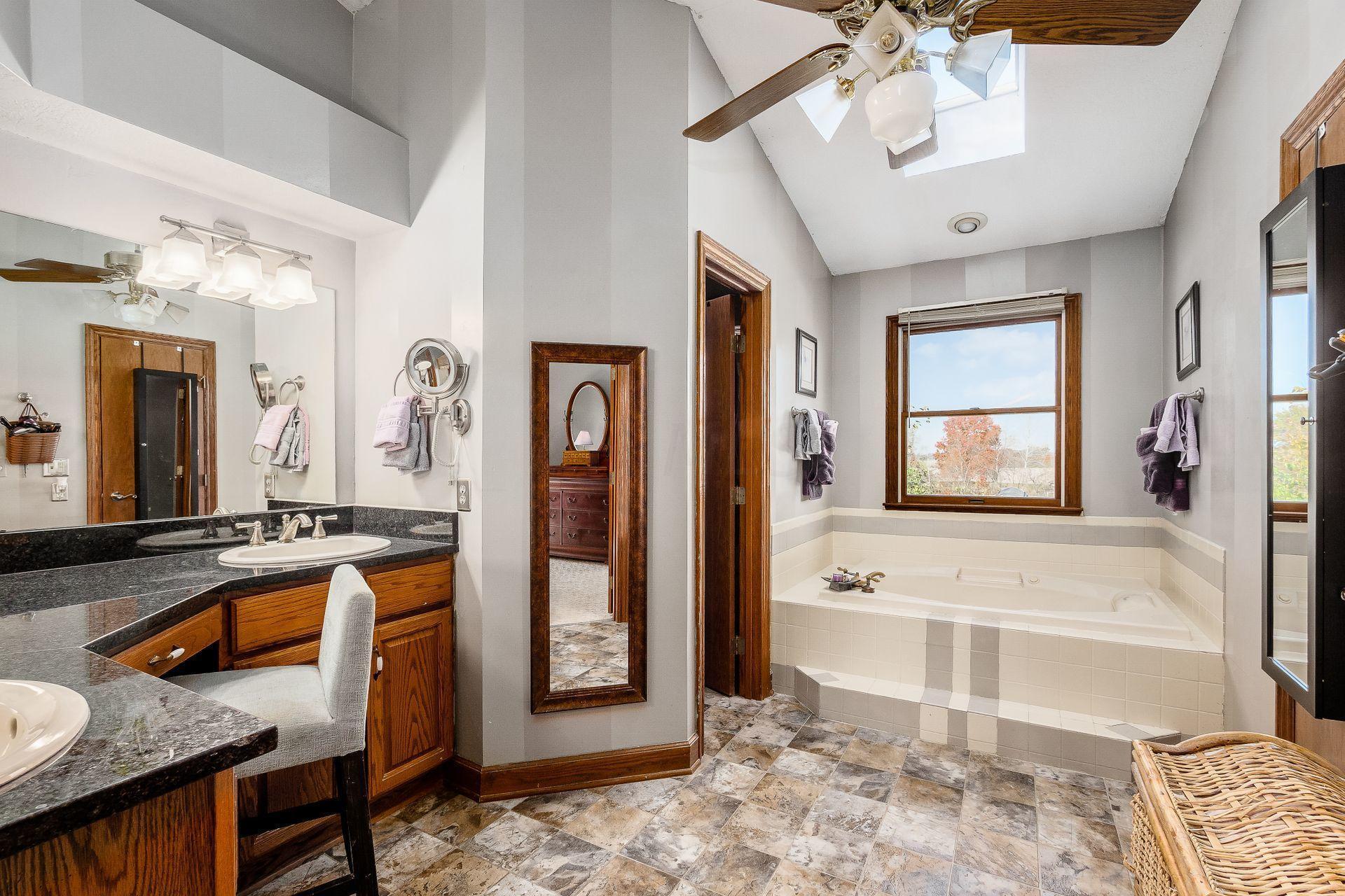 7976 Morris Road Hilliard, OH 43026 - Photo 32 of 102 Gallery Image 32