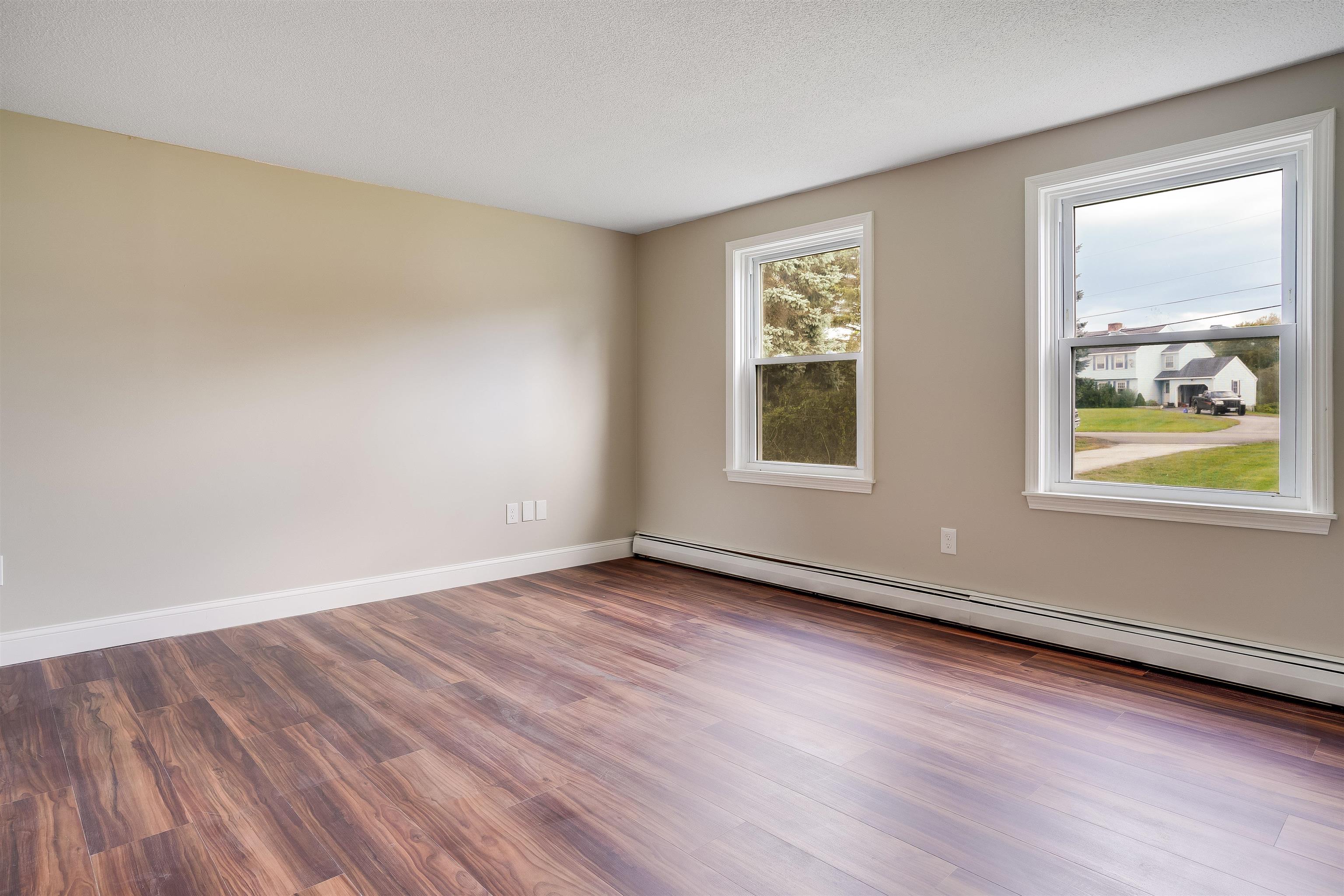 4 Senter Cove Road, Unit R Derry, NH 03038 - Photo 5 of 23