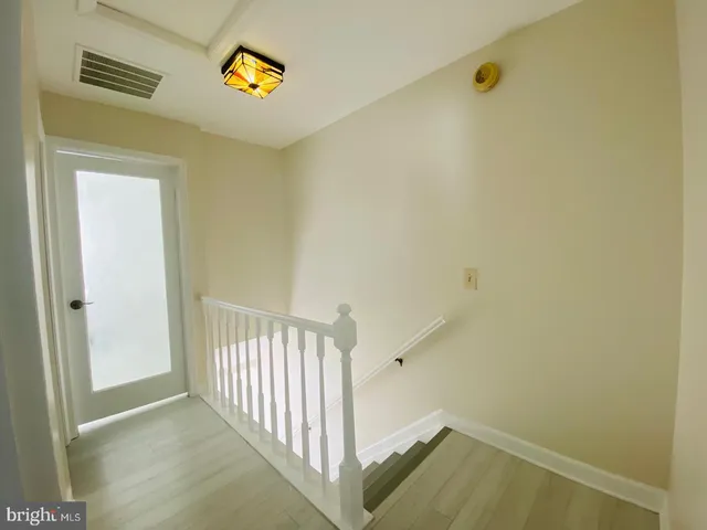 $2,800 | 14709 Green Park Way, Centreville, VA 20120