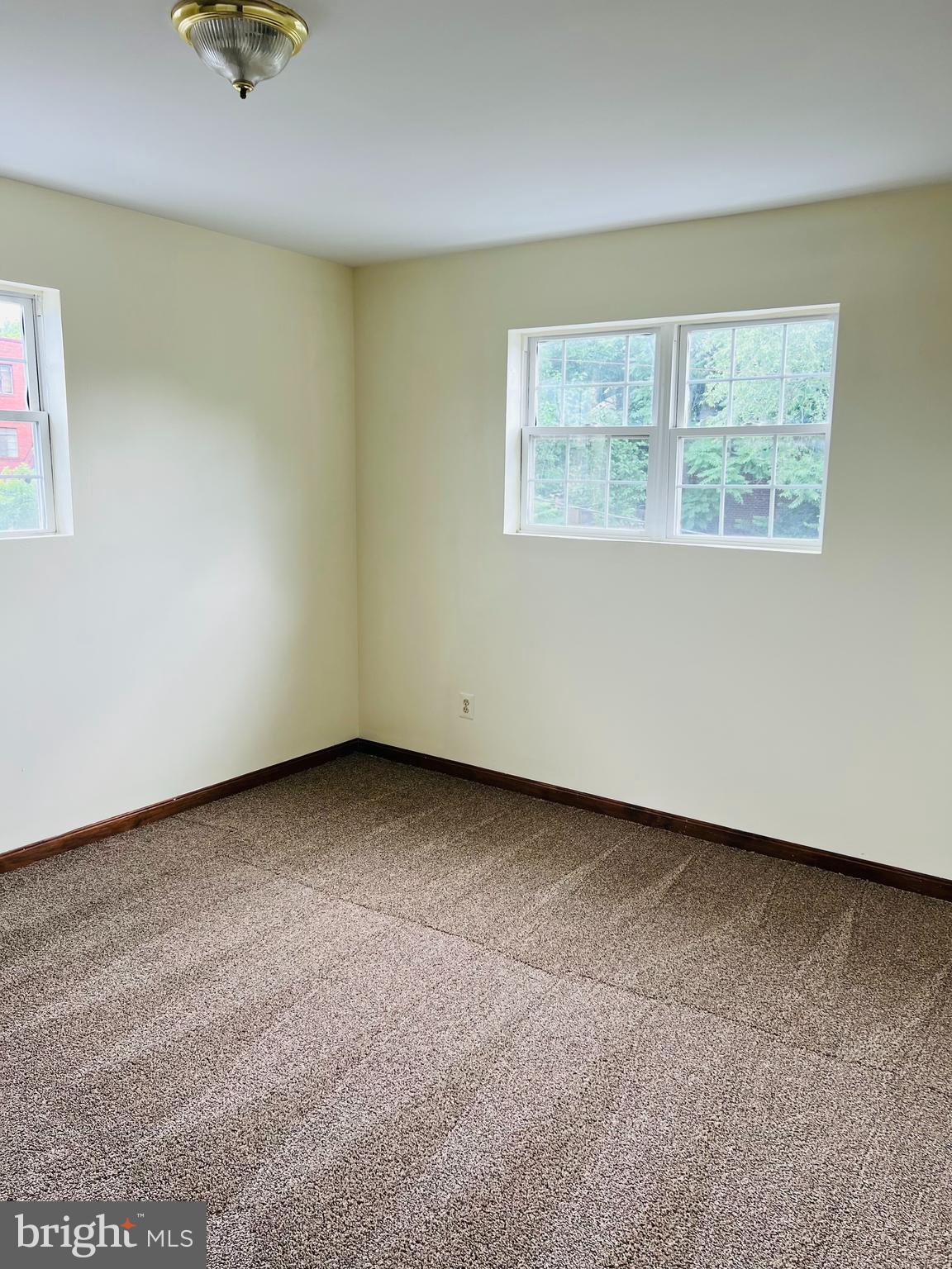 210 43rd Road Northeast, Unit 304 Washington, DC 20019 - Photo 5 of 11 Gallery Image 5