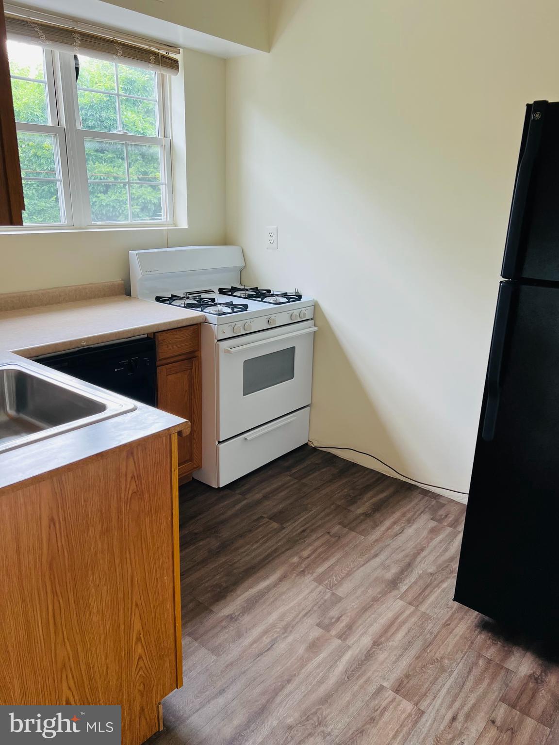 210 43rd Road Northeast, Unit 304 Washington, DC 20019 - Photo 10 of 11 Gallery Image 10