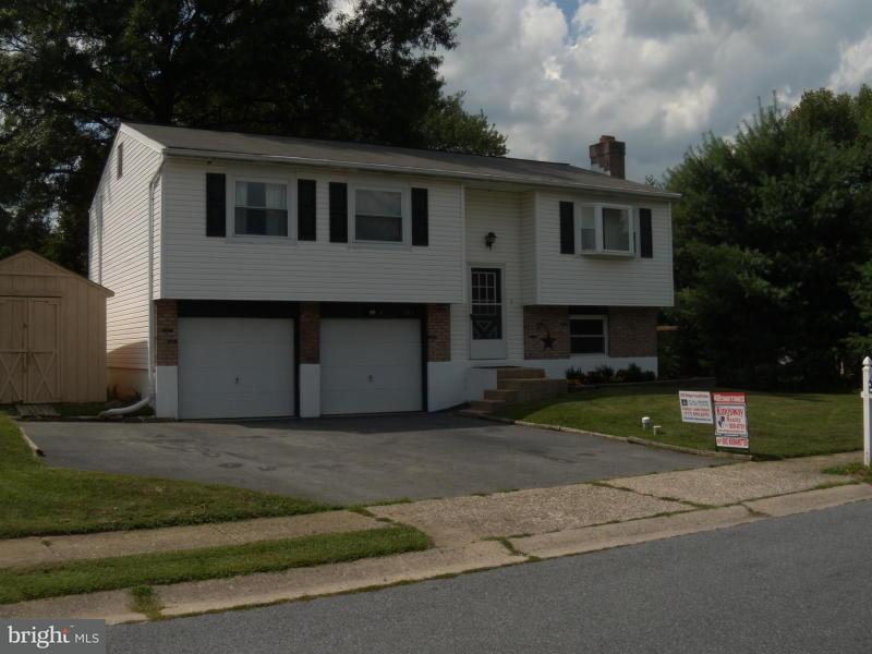105 April Lane Lititz, PA 17543 - Photo 1 of 19