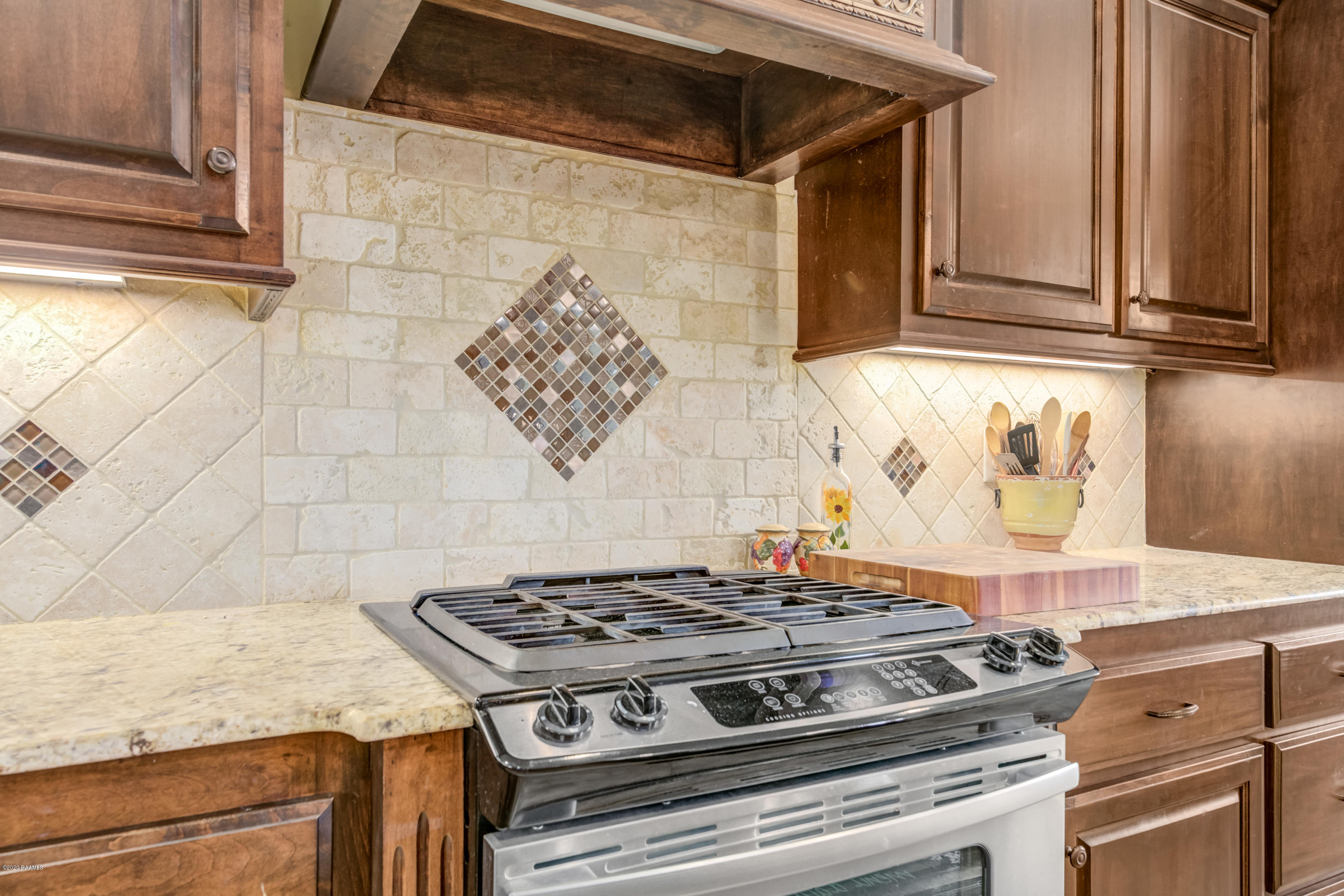 107 Ruidoso Drive Lafayette, LA 70503 - Photo 13 of 32 107 Ruidoso -12