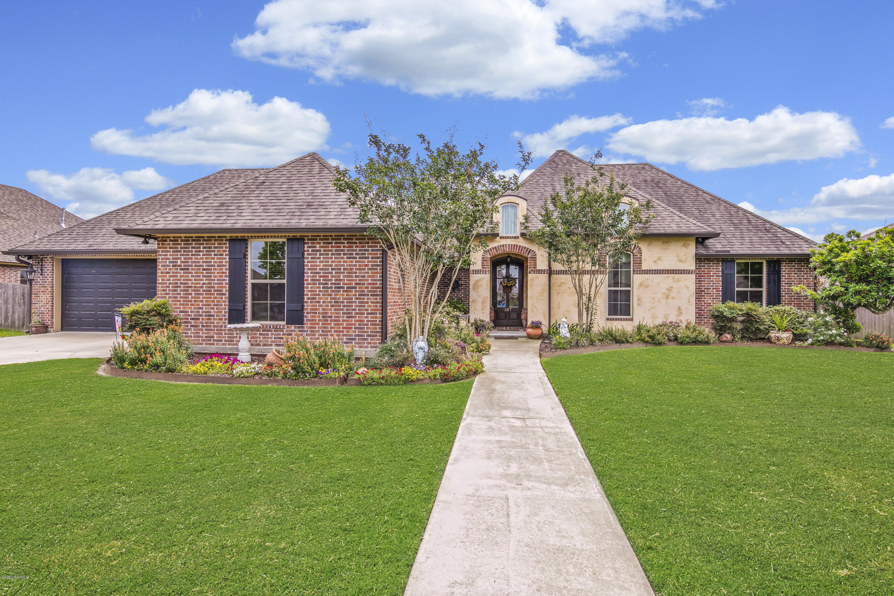 107 Ruidoso Drive Lafayette, LA 70503 - Photo 2 of 32 107 Ruidoso -1