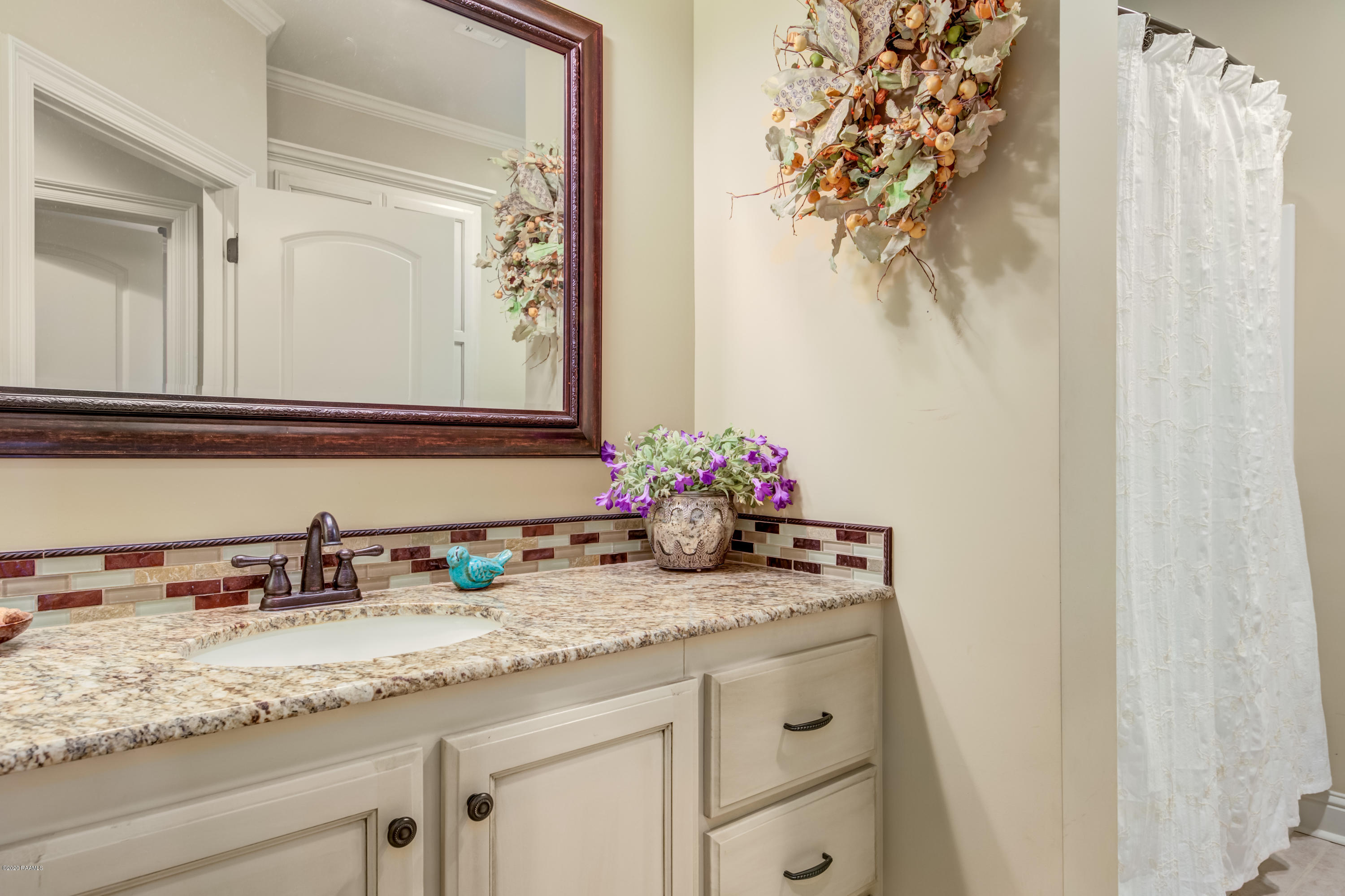 107 Ruidoso Drive Lafayette, LA 70503 - Photo 23 of 32 107 Ruidoso -22