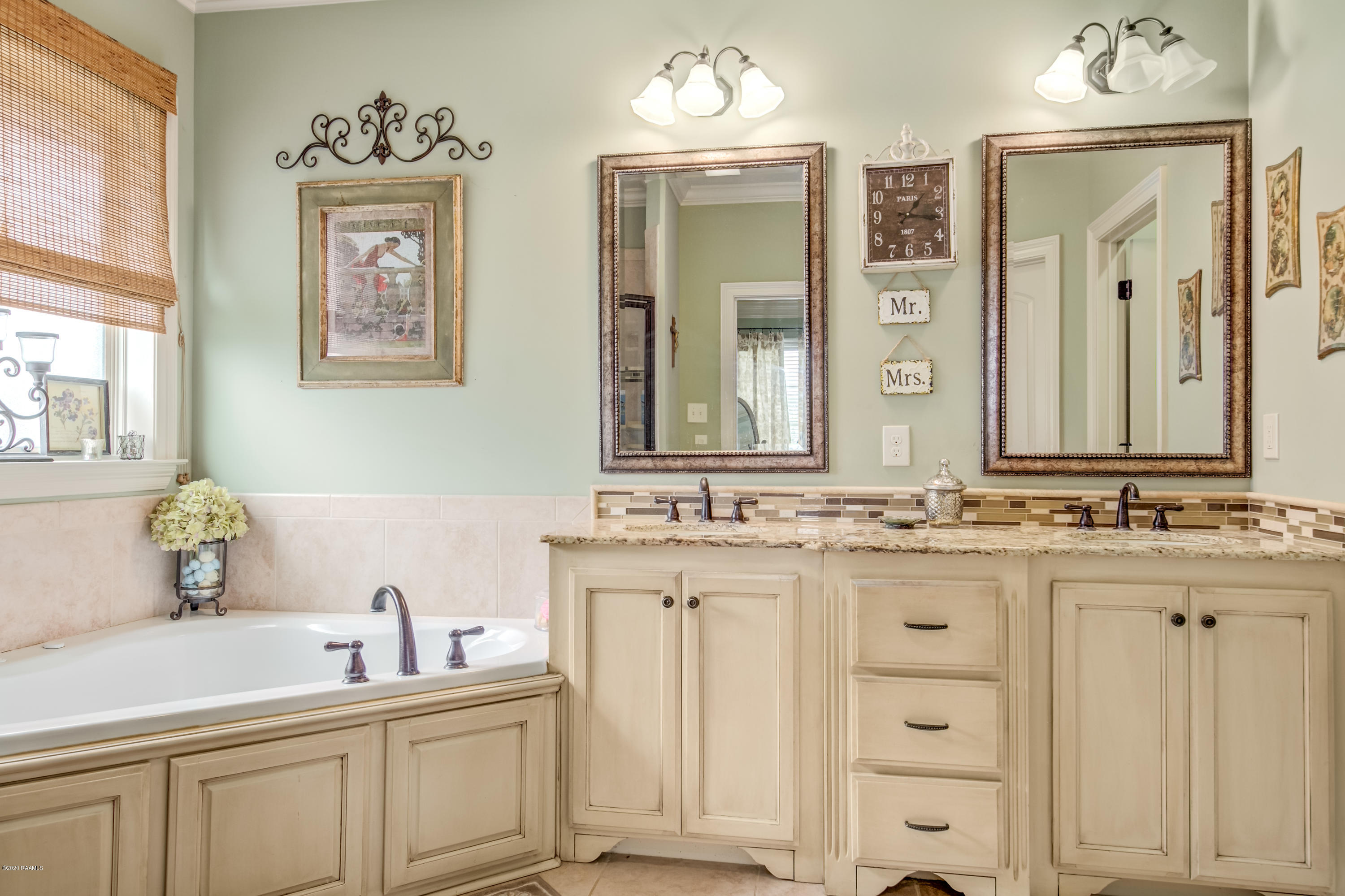 107 Ruidoso Drive Lafayette, LA 70503 - Photo 25 of 32 107 Ruidoso -24