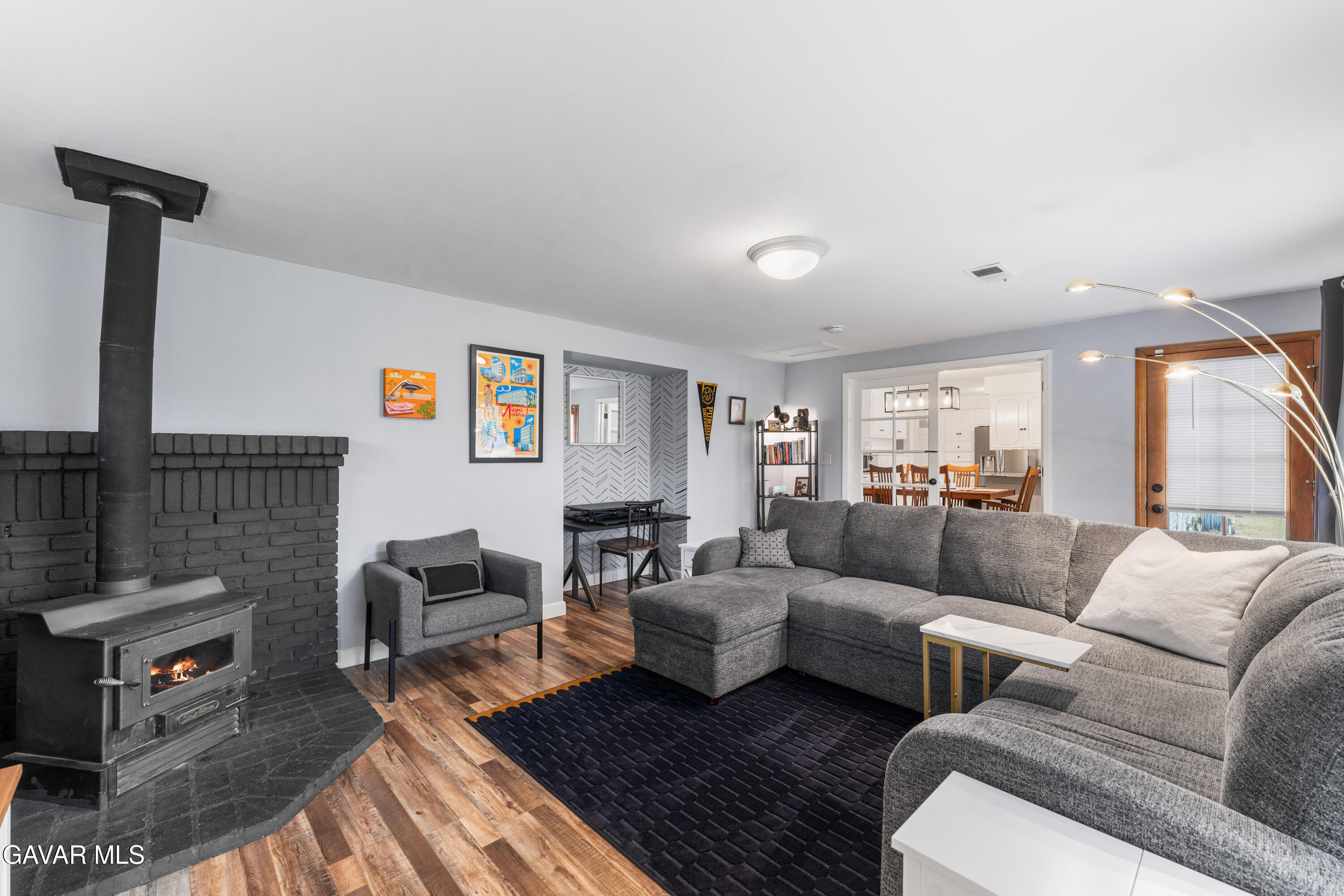 718 Elm Street Tehachapi, CA 93561 - Photo 11 of 45 Elm-11