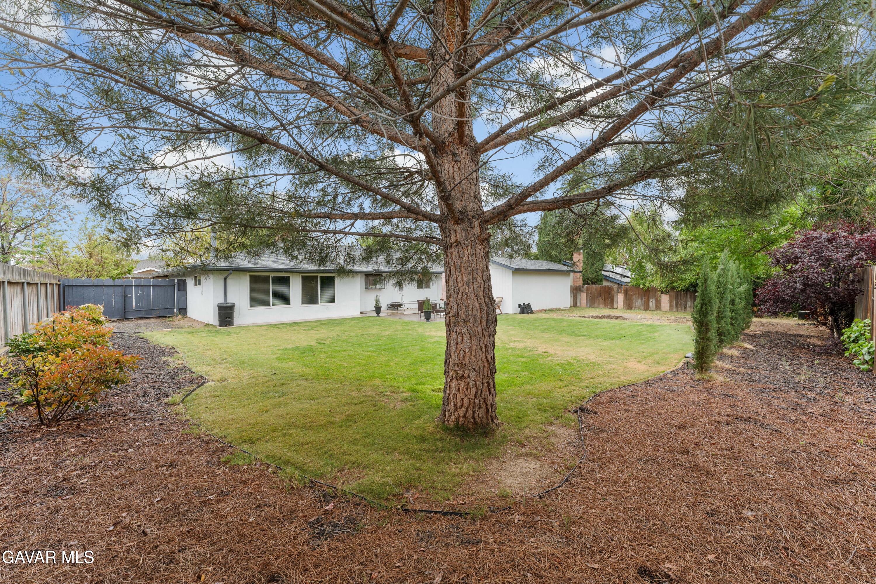 718 Elm Street Tehachapi, CA 93561 - Photo 38 of 45 Elm-38