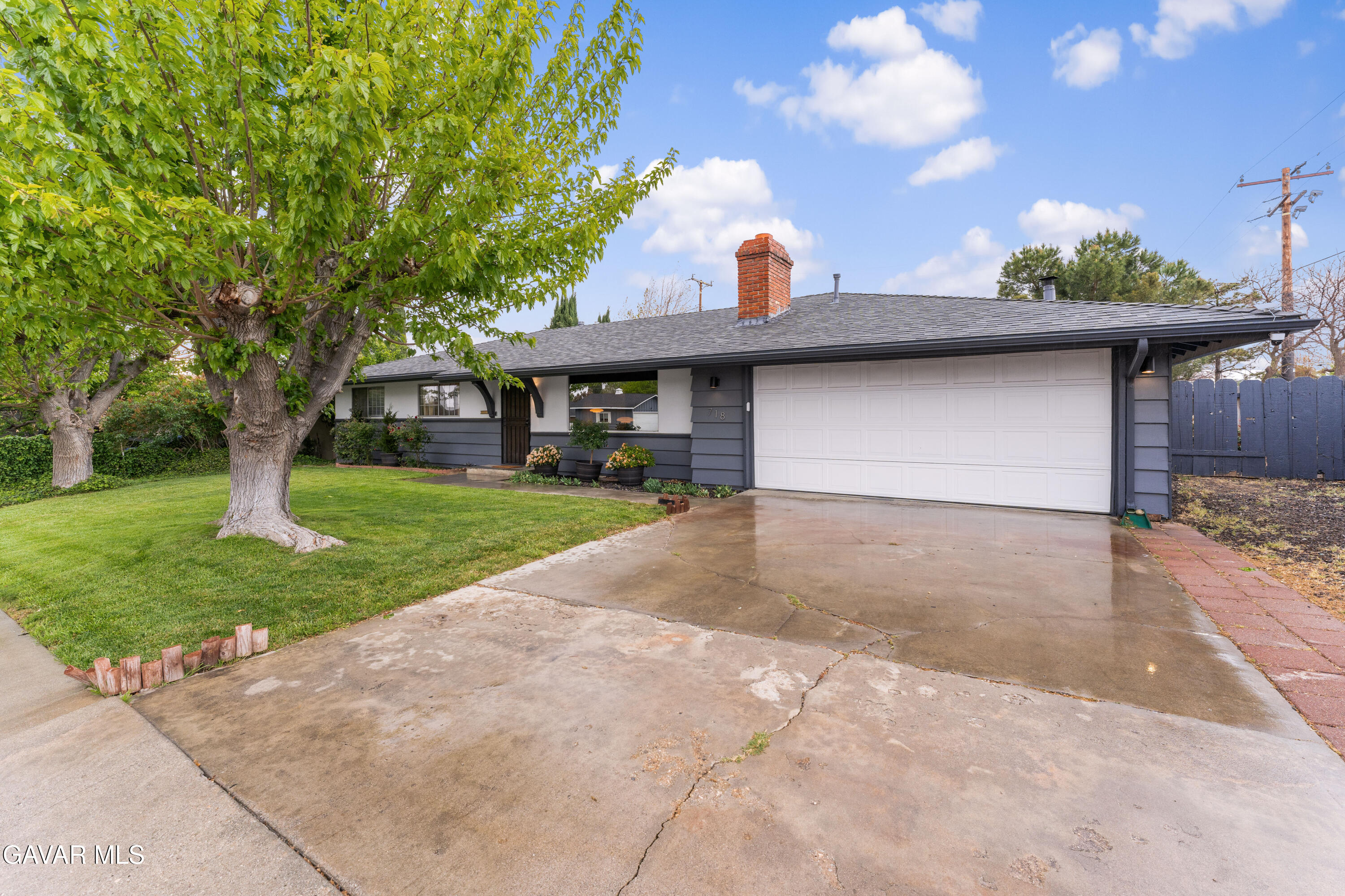 718 Elm Street Tehachapi, CA 93561 - Photo 4 of 45 Elm-4