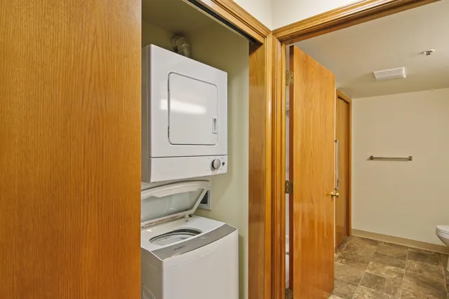 $259,000 | 221 East Rockwood Boulevard, Unit 112, Spokane, WA 99202