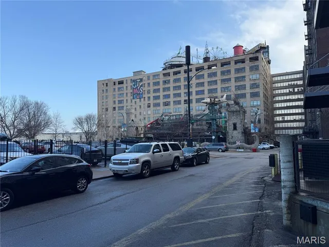 $1,300 | 1601 Washington Avenue, Unit 311, St. Louis, MO 63103