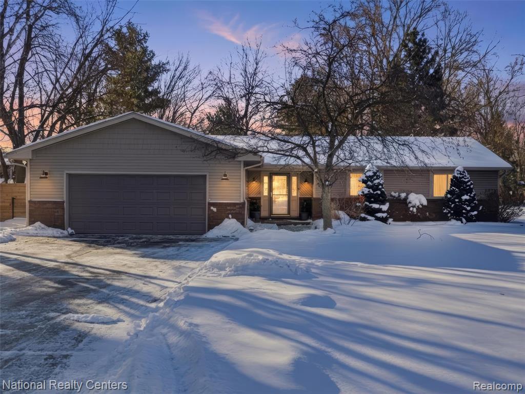 5470 Jamestown Road Utica, MI 48317 - Photo 1 of 50 Gallery Image 1