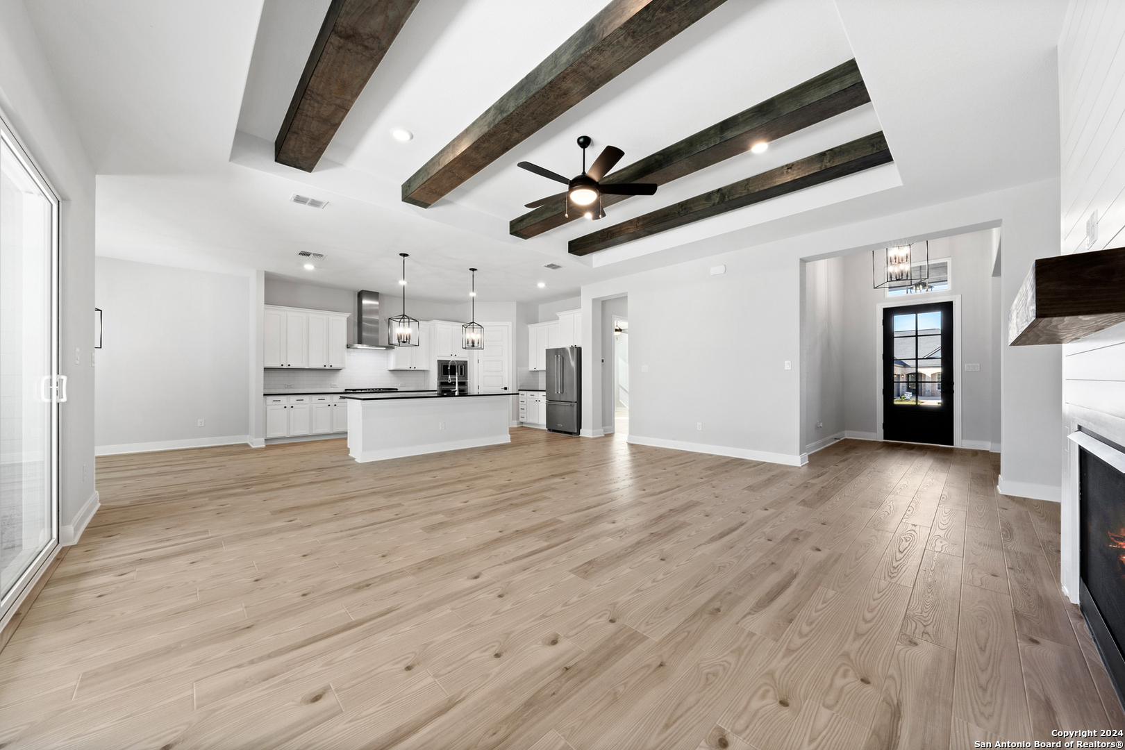 243 Wisteria View Castroville, TX 78009 - Photo 22 of 32