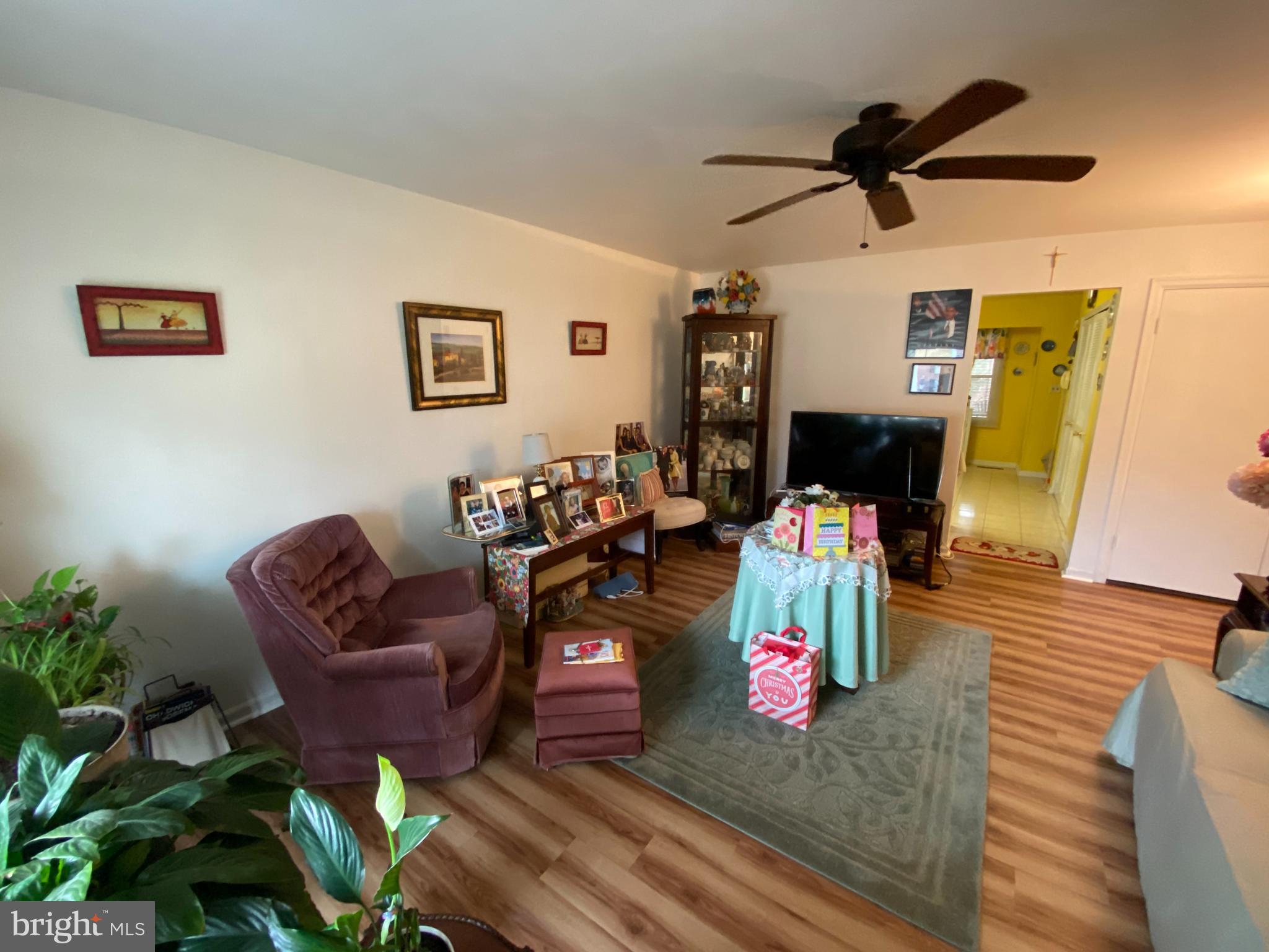 13207 Claxton Drive Laurel, MD 20708 - Photo 2 of 19 Gallery Image 2