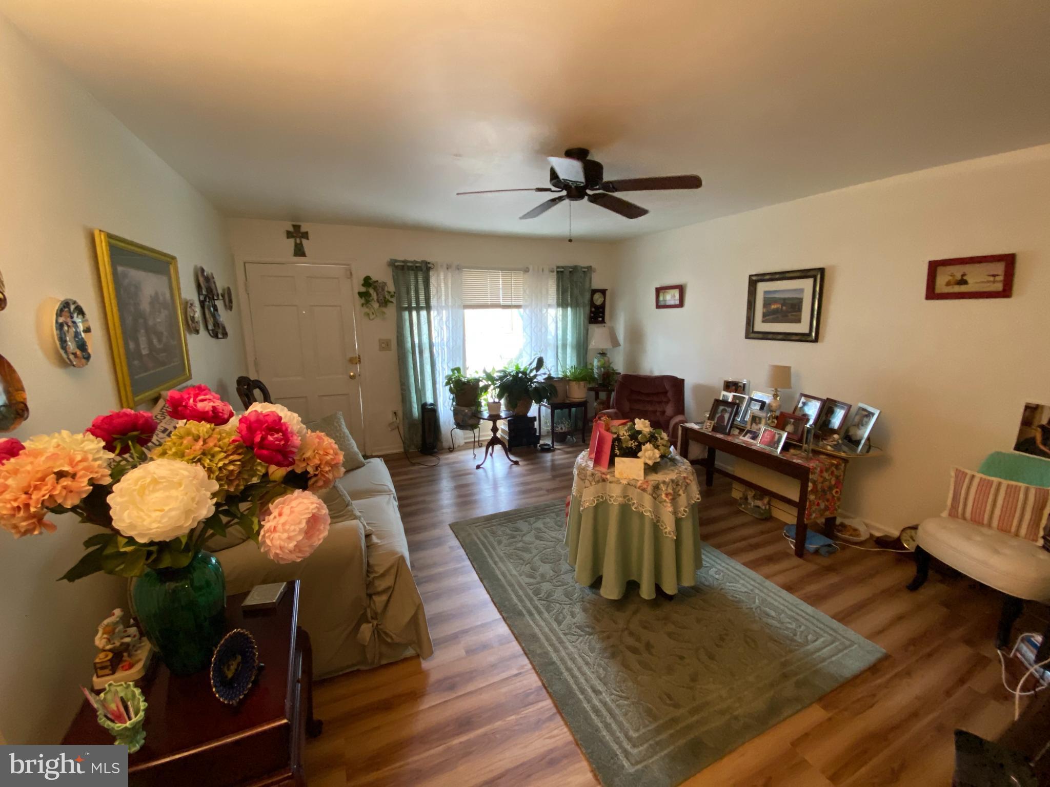 13207 Claxton Drive Laurel, MD 20708 - Photo 4 of 19 Gallery Image 4