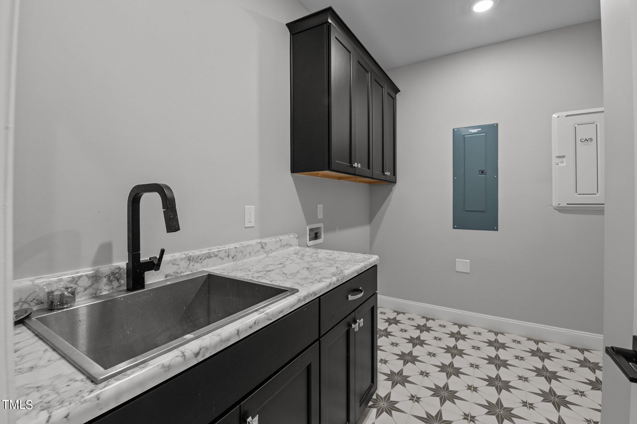 212 Cardinal Drive Youngsville, NC 27596 - Photo 10 of 46 25-web-or-mls-DSC_4238