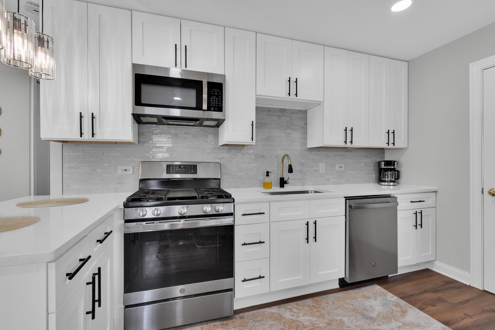 3712 Wren Lane Rolling Meadows, IL 60008 - Photo 12 of 39
