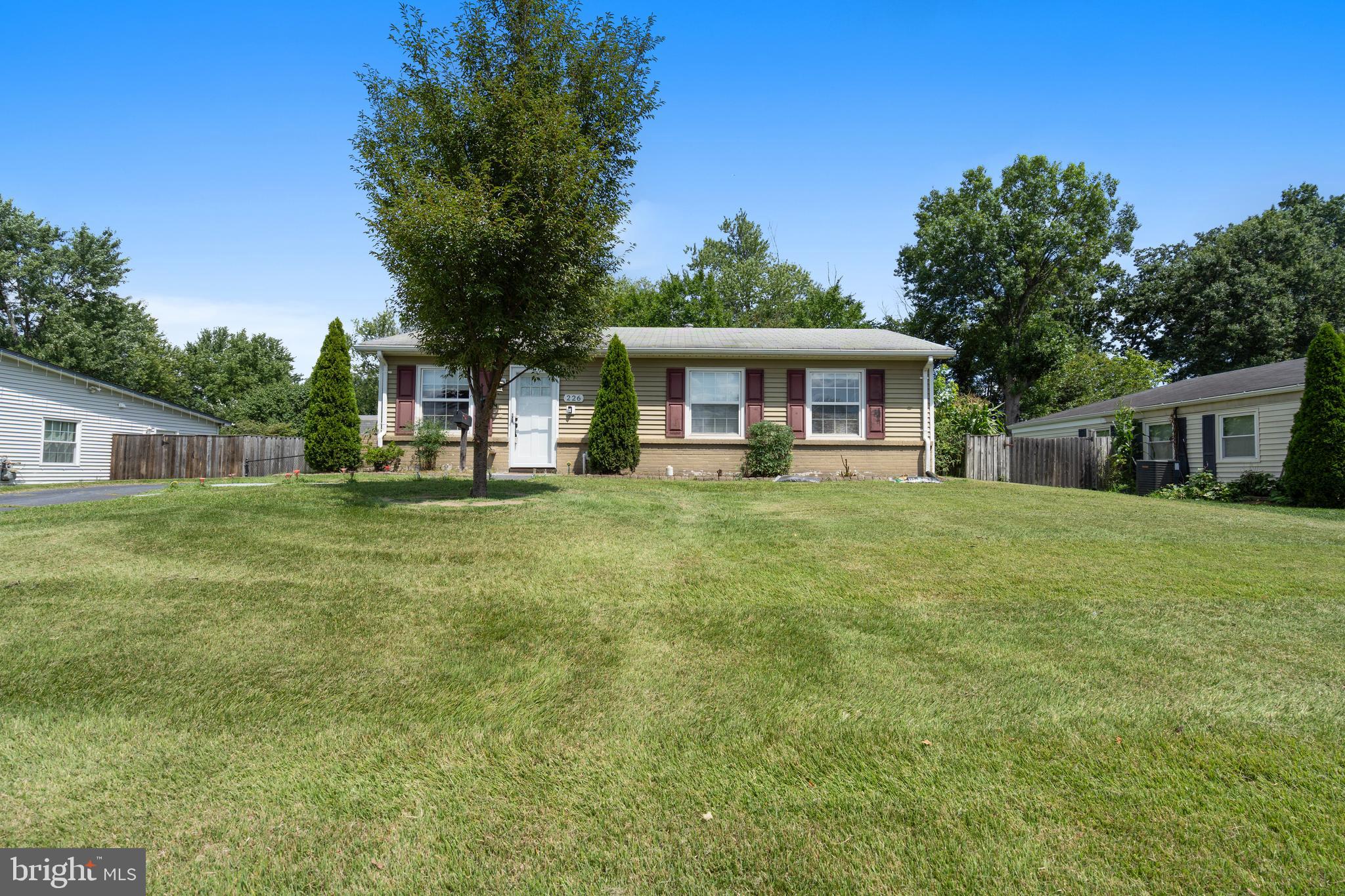226 West Ash Road Sterling, VA 20164 - Photo 1 of 16 Gallery Image 1