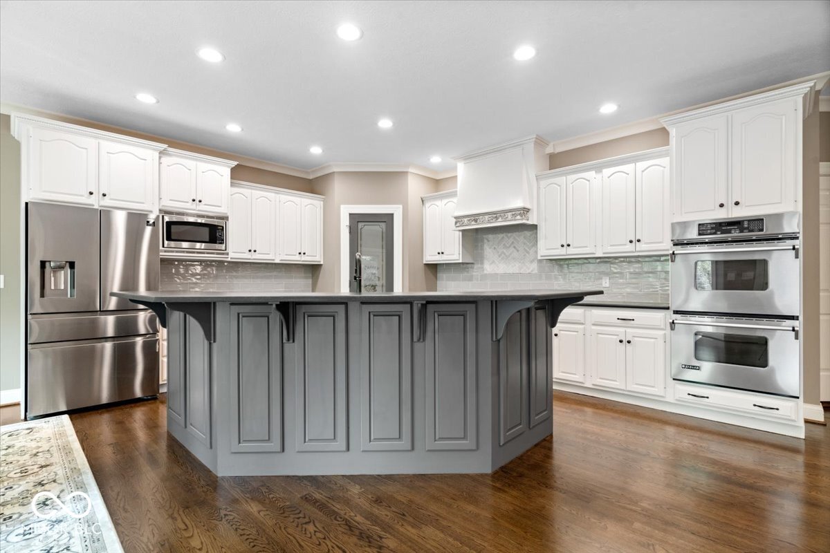 1029 Pine Hill Way Carmel, IN 46032 - Photo 12 of 62