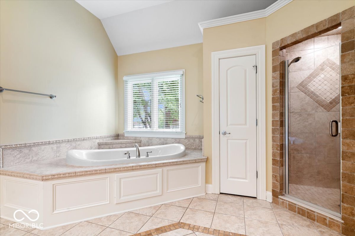 1029 Pine Hill Way Carmel, IN 46032 - Photo 24 of 62