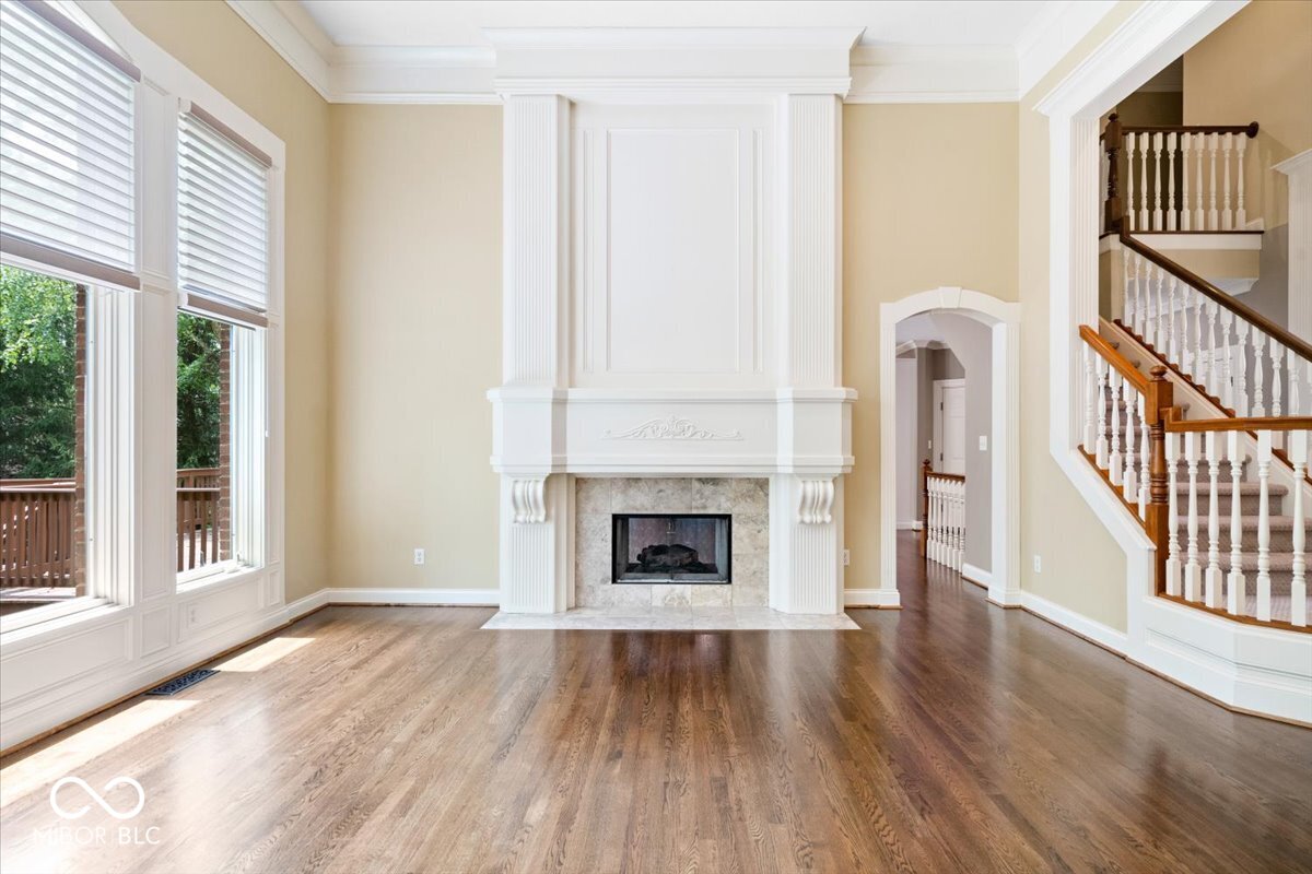 1029 Pine Hill Way Carmel, IN 46032 - Photo 4 of 62