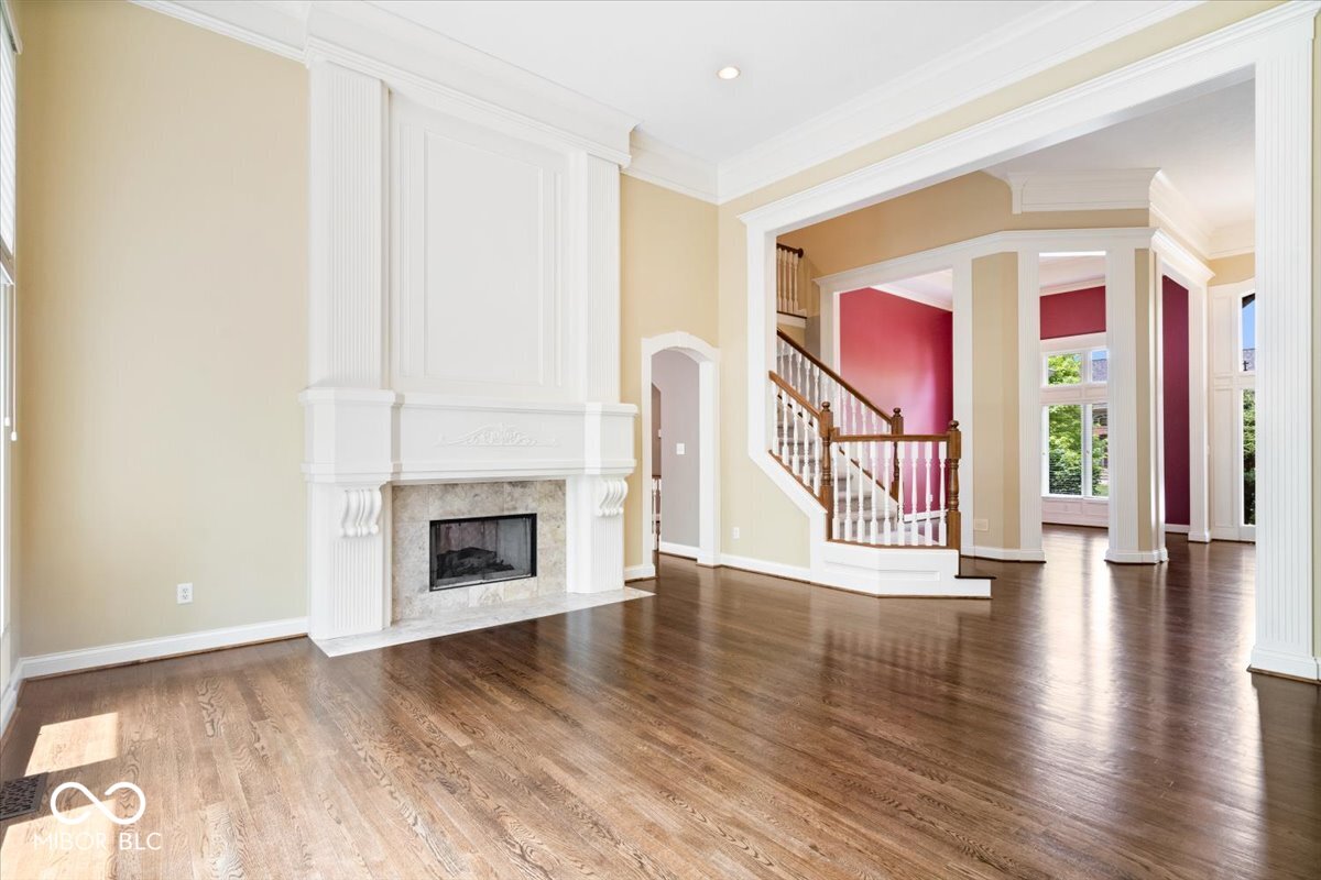 1029 Pine Hill Way Carmel, IN 46032 - Photo 5 of 62