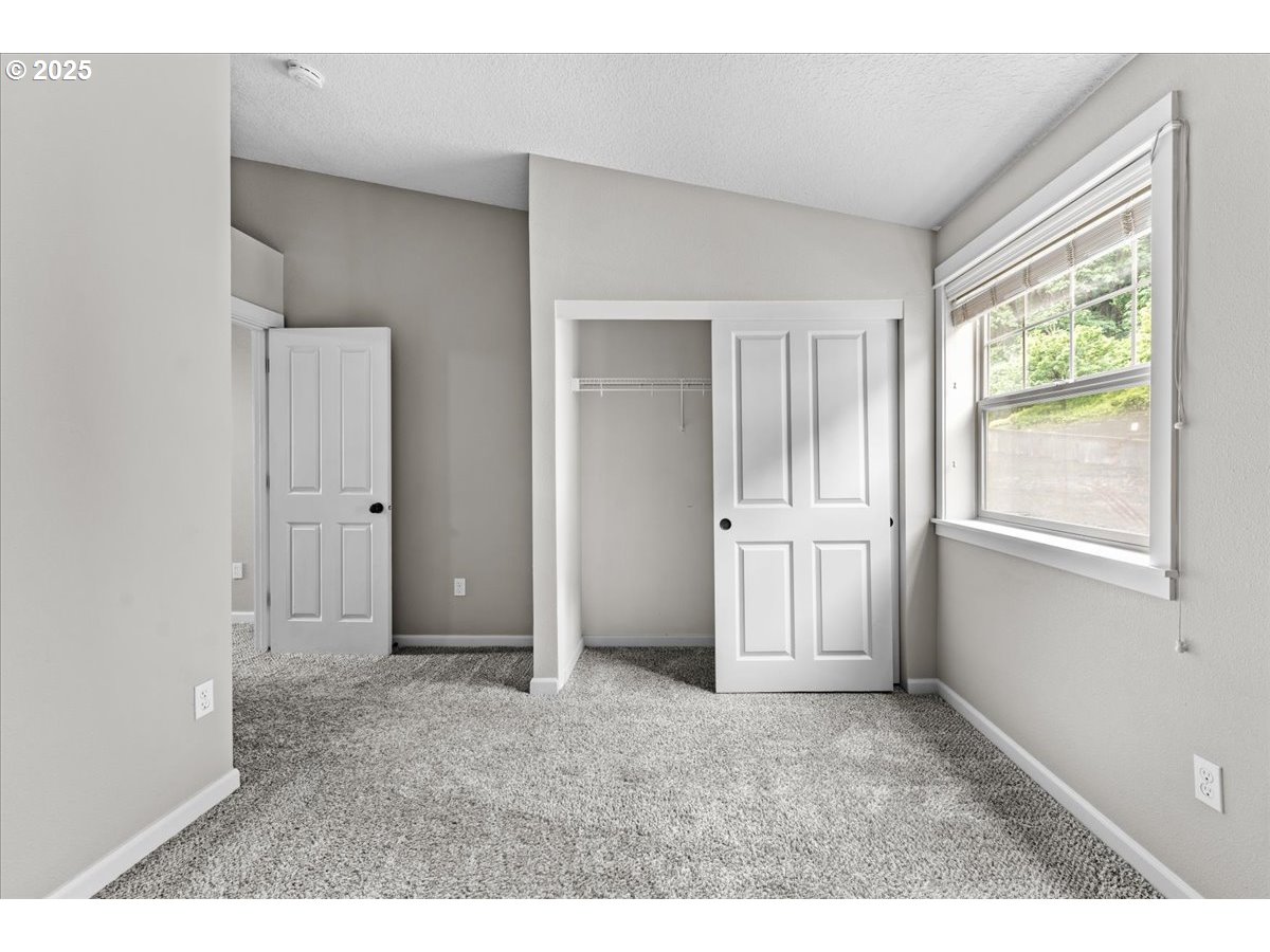 9183 Northwest Germantown Road Portland, OR 97231 - Photo 16 of 23 Gallery Image 16