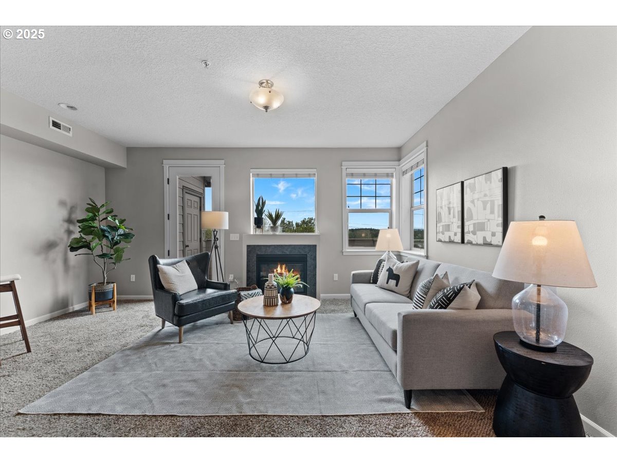 9183 Northwest Germantown Road Portland, OR 97231 - Photo 5 of 23 Gallery Image 5