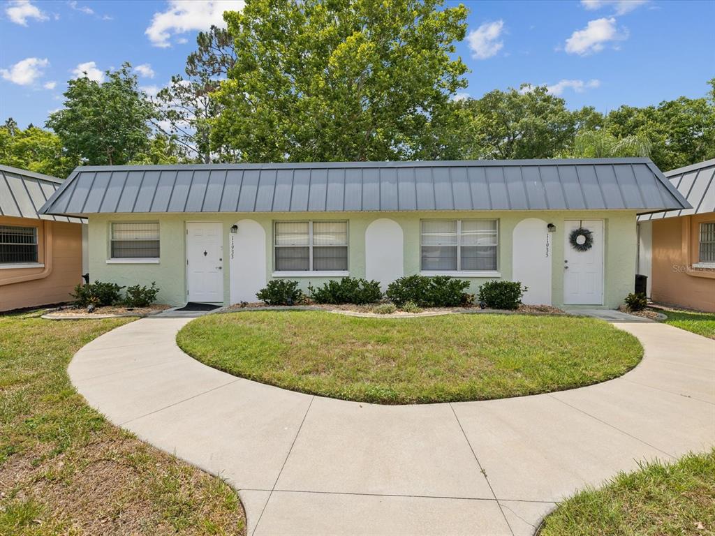 11935 Bayonet Lane New Port Richey, FL 34654 - Photo 24 of 27