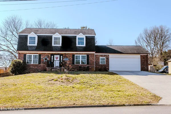 $449,900 | 1713 Wickersham Drive, Knoxville, TN 37922