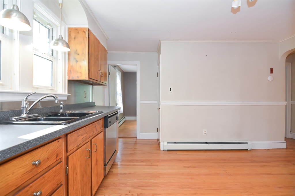 134 Barnard Road Worcester, MA 01605 - Photo 19 of 42 Gallery Image 19