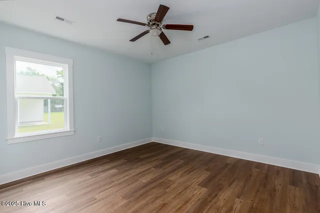 $219,000 | 327 Buck Lane, Vanceboro, NC 28586