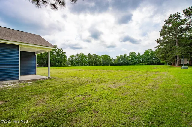 $219,000 | 327 Buck Lane, Vanceboro, NC 28586