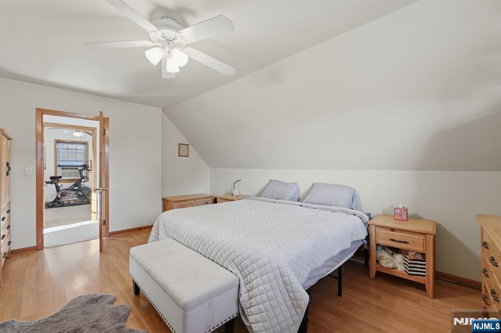 653 7th Street Lyndhurst, NJ 07071 - Photo 23 of 36