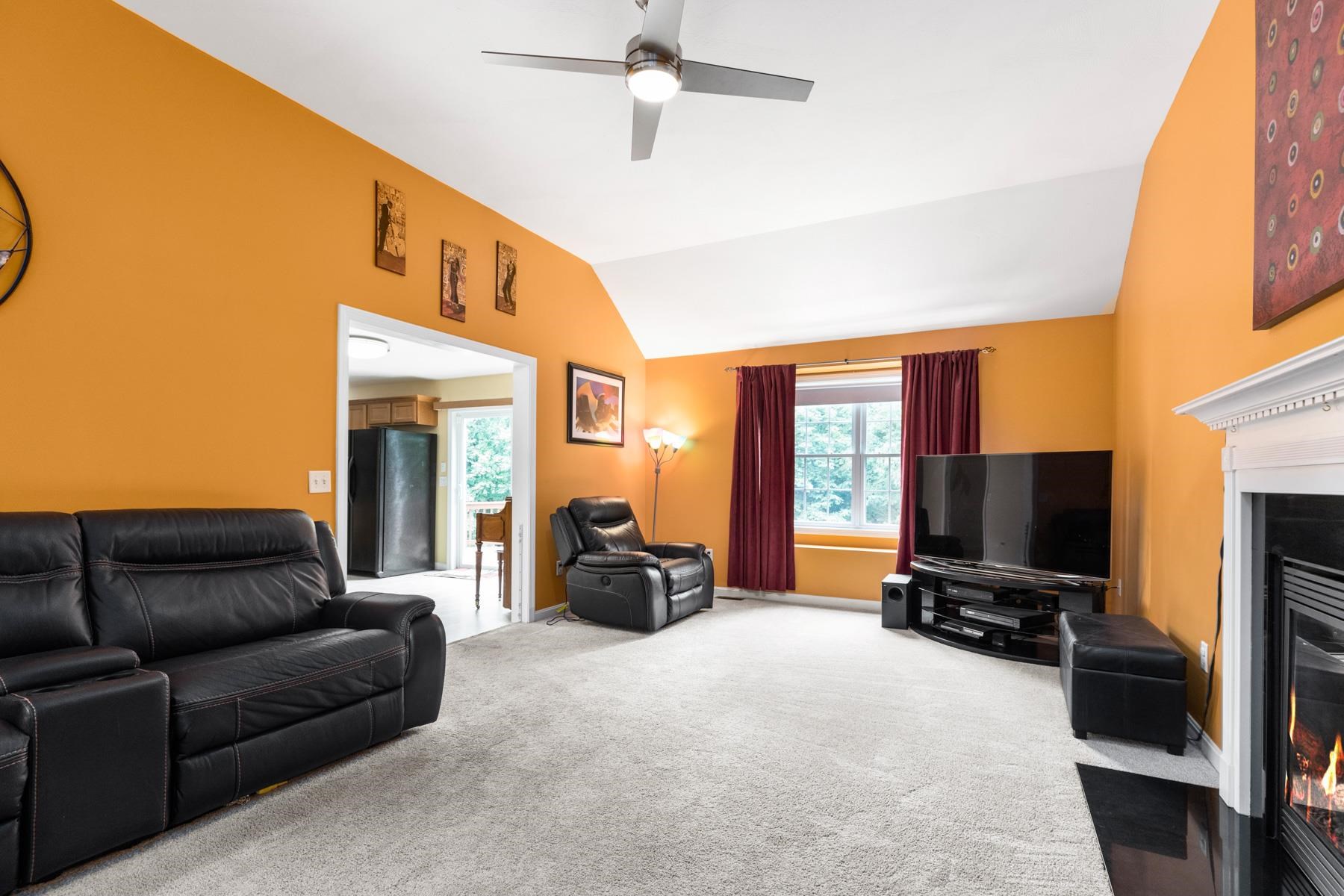 7 Lynwood Road Raymond, NH 03077 - Photo 17 of 40
