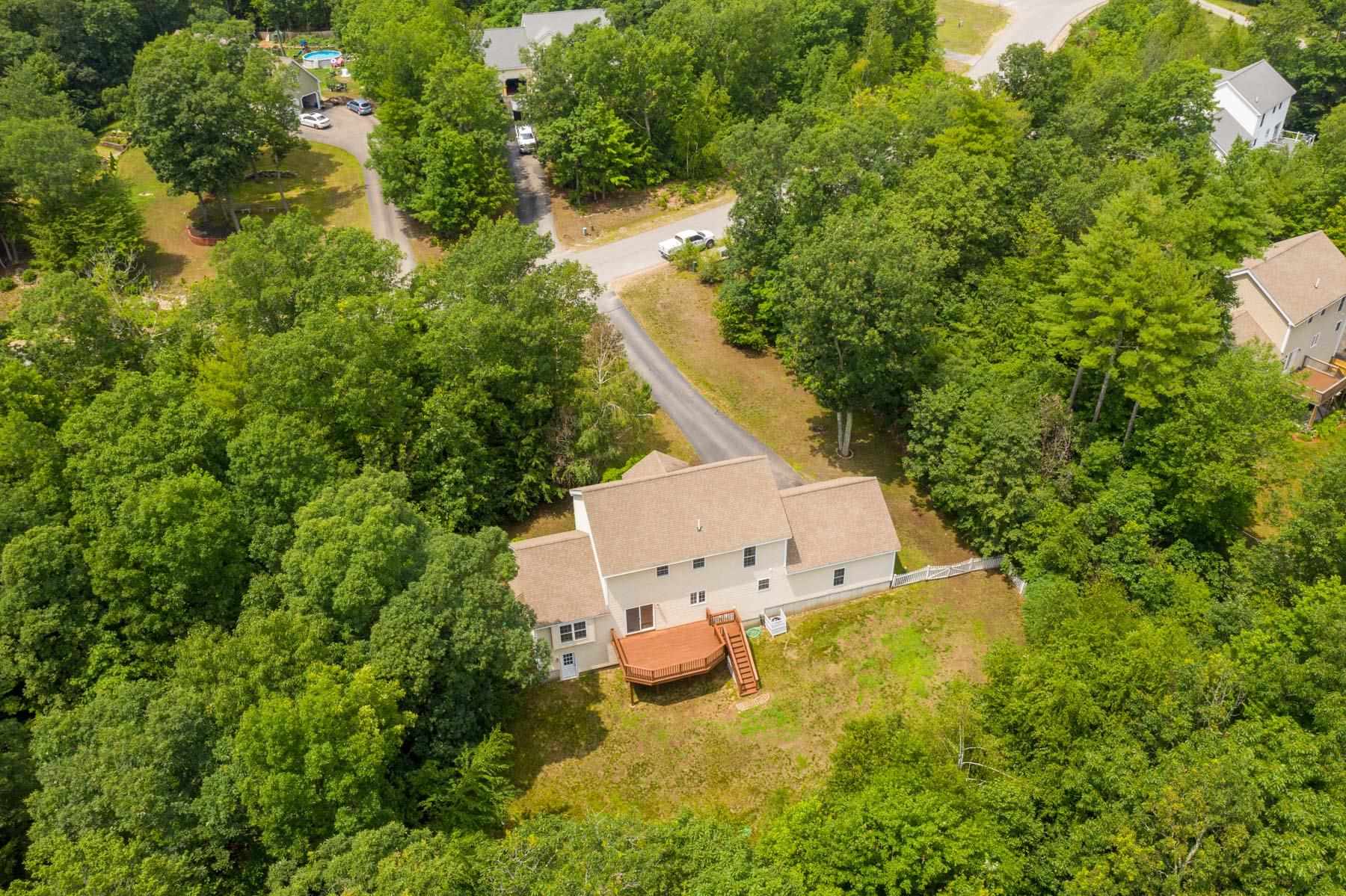 7 Lynwood Road Raymond, NH 03077 - Photo 4 of 40
