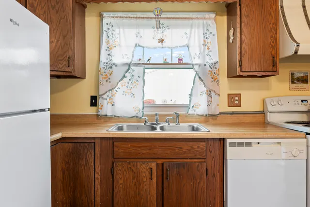 $275,000 | 7 Baxter Woods Trail, Unit 7, Windham, ME 04062