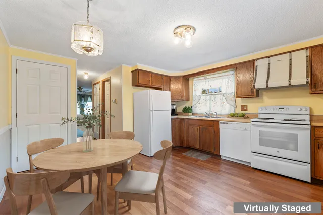 $275,000 | 7 Baxter Woods Trail, Unit 7, Windham, ME 04062