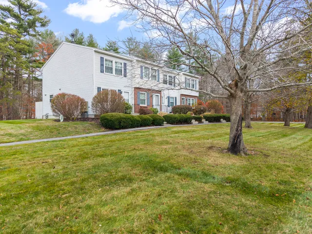 $275,000 | 7 Baxter Woods Trail, Unit 7, Windham, ME 04062