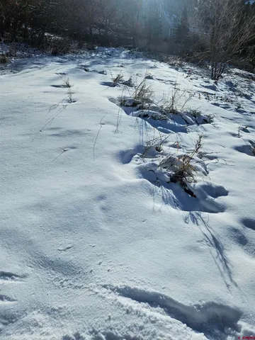 a view of parking area