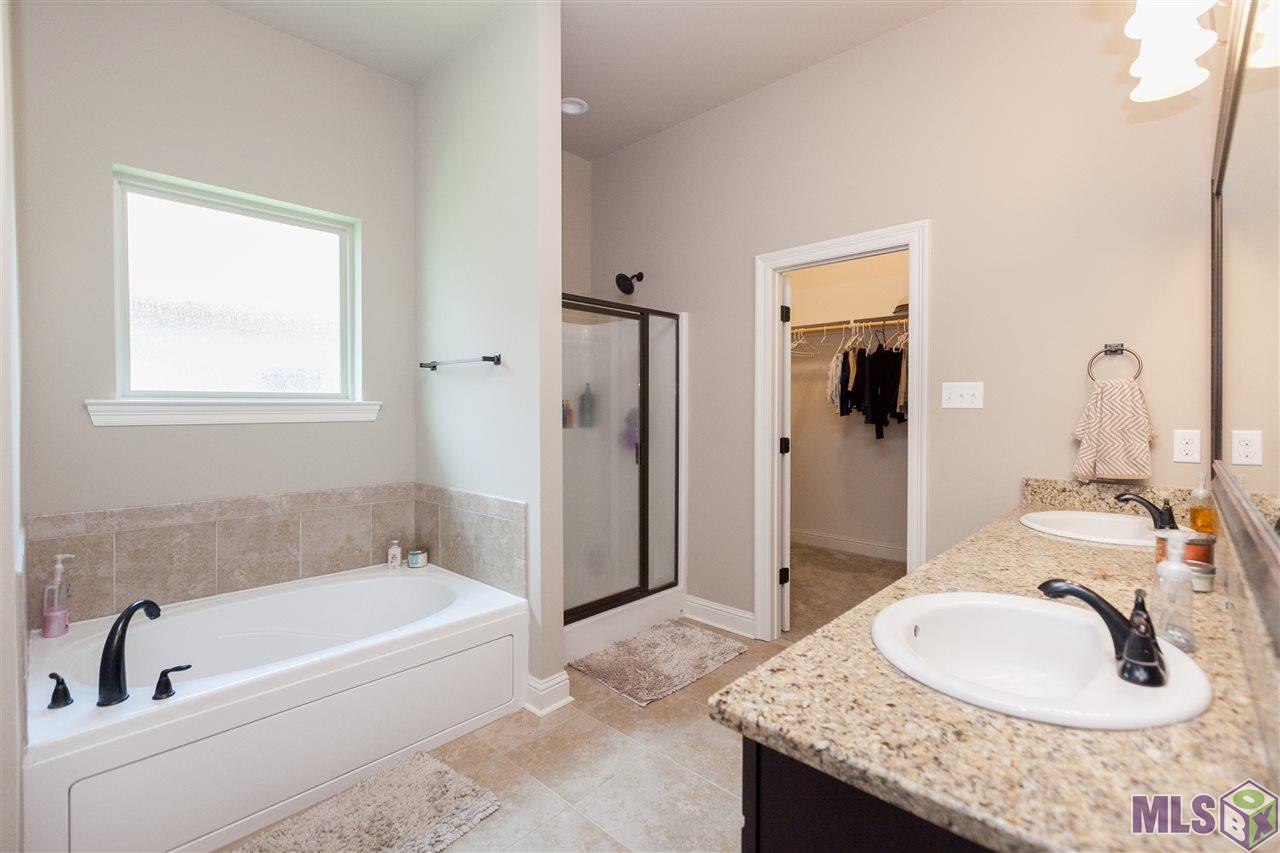 9208 Falling Oak Drive Baton Rouge, LA 70817 - Photo 6 of 17 Gallery Image 6