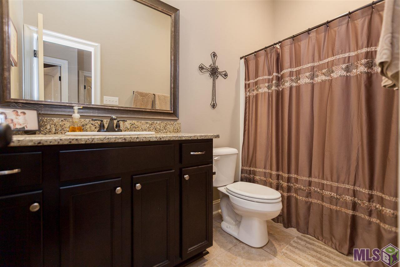 9208 Falling Oak Drive Baton Rouge, LA 70817 - Photo 9 of 17 Gallery Image 9