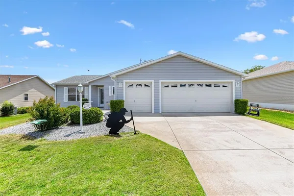 $2,200 | 470 Oboe Way, The Villages, FL 32162